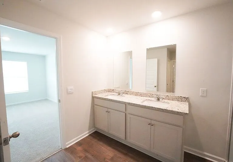 112 Windrush Pnes — Photo 29