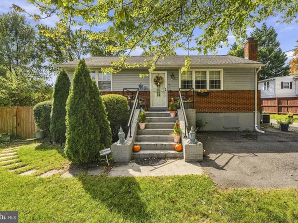 4411 Briggs Chaney Rd, Beltsville, MD 20705