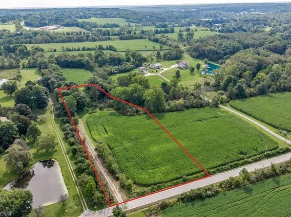 6211 Beach Rd, Wadsworth, OH 44281
