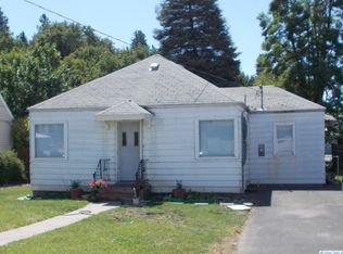 204 E Harrison St, Colfax, WA 99111