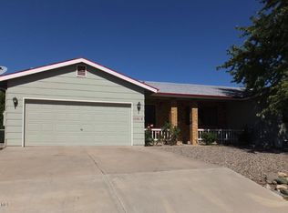 10818 E Manzanita Trl, Dewey, AZ 86327