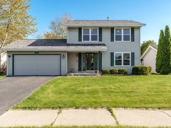 6409 Garrett Ln, Rockford, IL 61107