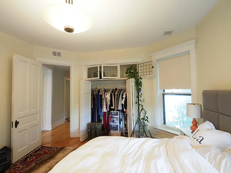 3037 W Logan Blvd #2 — Photo 25