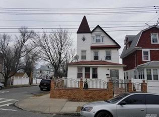 10701 Pinegrove St, Jamaica, NY 11435