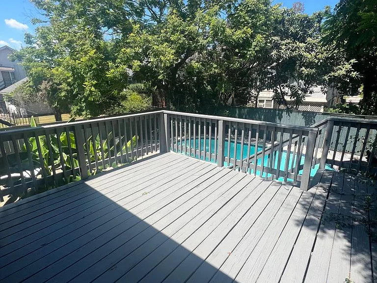 1720 Broadway St — Photo 15