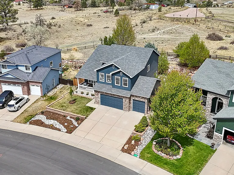 21665 Mount Elbert Pl — Photo 41