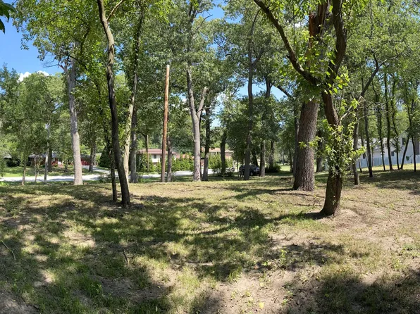 2421 Old Hobart Rd, Lake Station, IN 46405