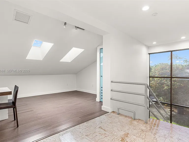 17125 SW 80th Ct — Photo 28