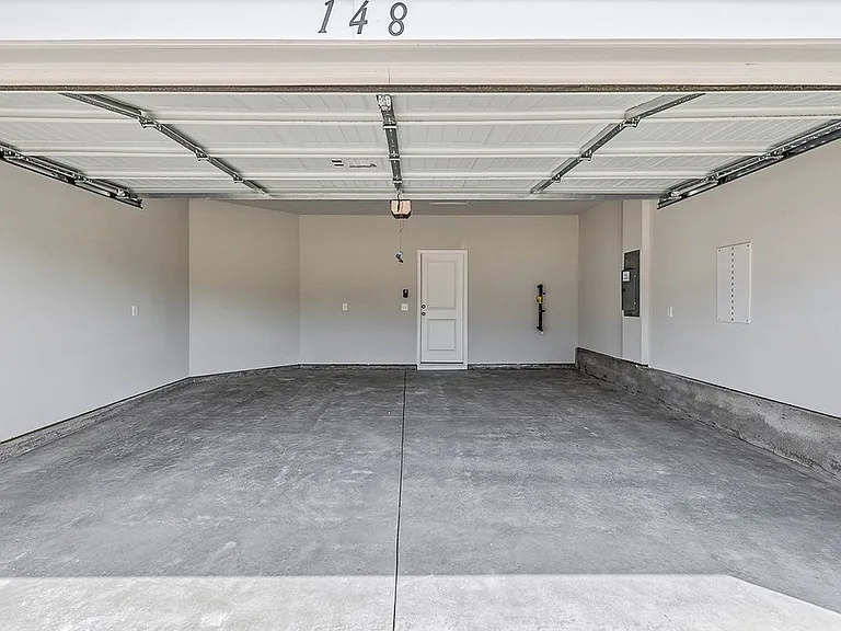 148 Herrick Pl #121 — Photo 37