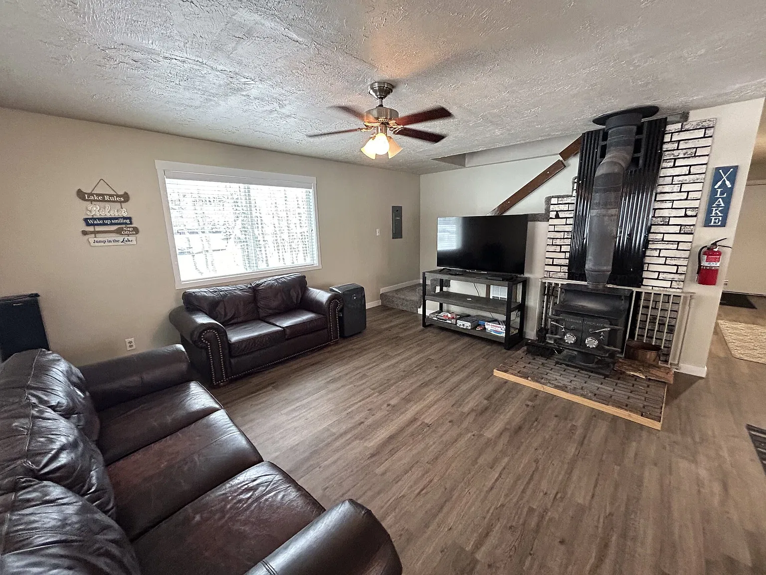 3 bed, 1.5 bath, 1536 sqft, $2,350 — Photo 4