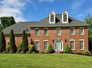 217 Battery Hill Cir, Knoxville, TN 37934