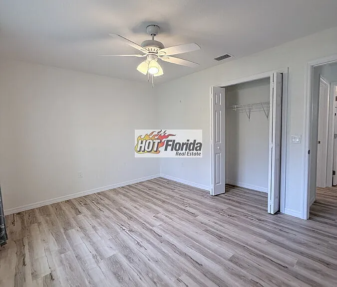 2320 W Wellston Rd — Photo 20
