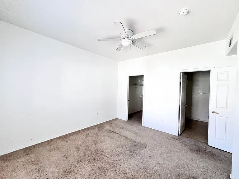 2121 Echo Bay St #204 — Photo 9