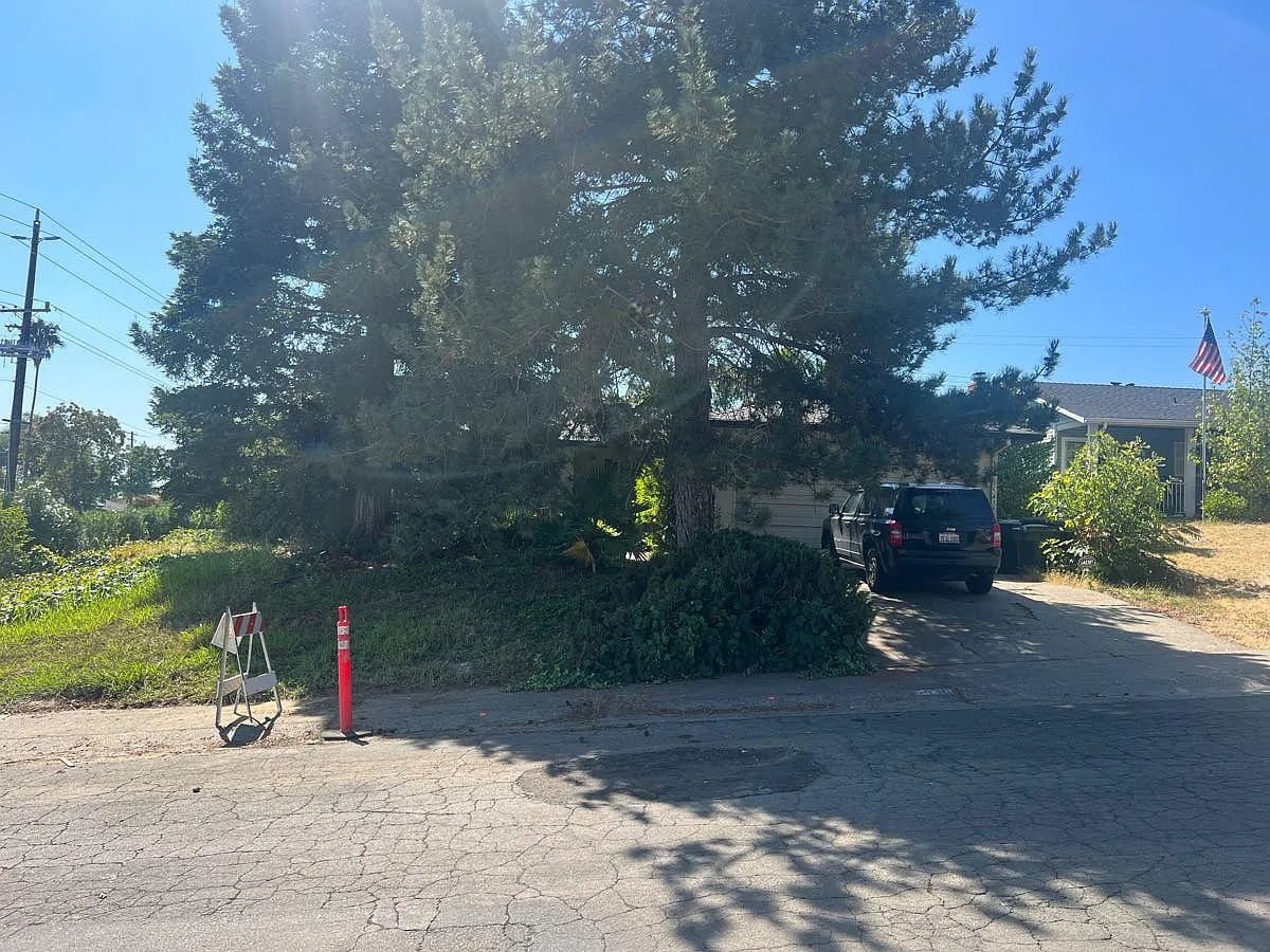 5436 Tiburon Way photo 1