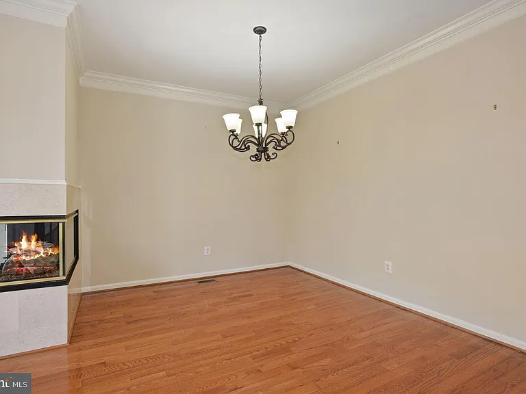 4002 Rosemeade Dr — Photo 9