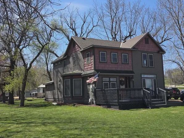 214 Front St E, Redwood Falls, MN 56283