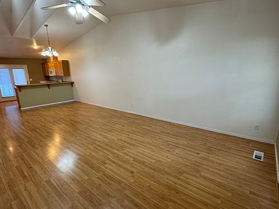 4th image of 10532 W Lone Wolf Ln