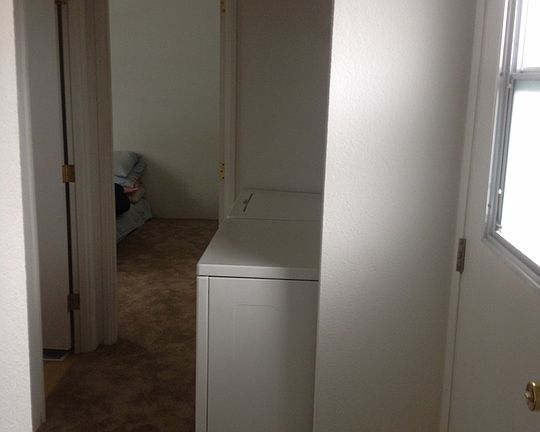4th image of 48 Ortega Dr