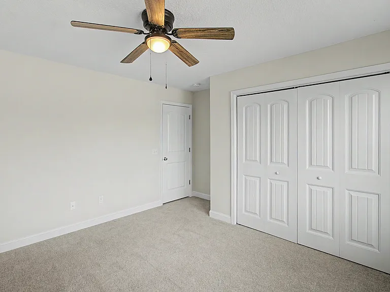 156 Hamlet Ct — Photo 19