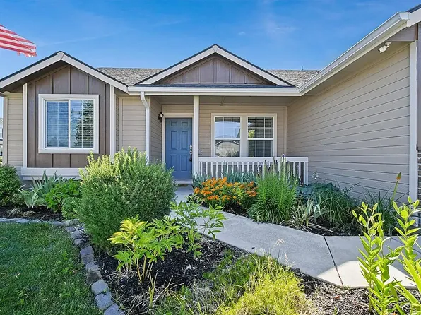 2114 N Rosedust Dr, Kuna, ID 83634