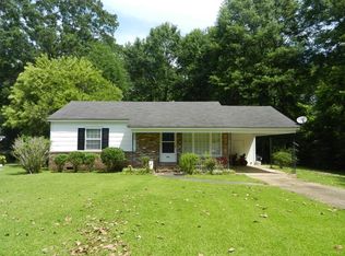 210 Magnolia St, Hazlehurst, MS 39083
