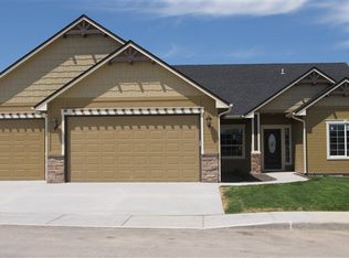 2977 W 12th Dr N, Meridian, ID 83646