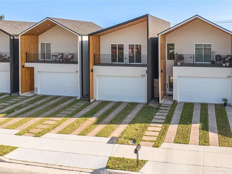 2629 Warbler Ave — Photo 21