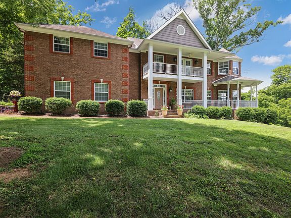 3rd image of 508 Katelyn Dr S