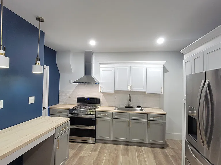929 McKnight St — Photo 3