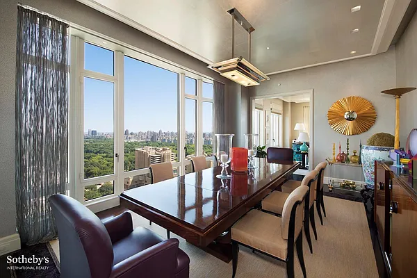 Sold by Sotheby's International Realty | media 2