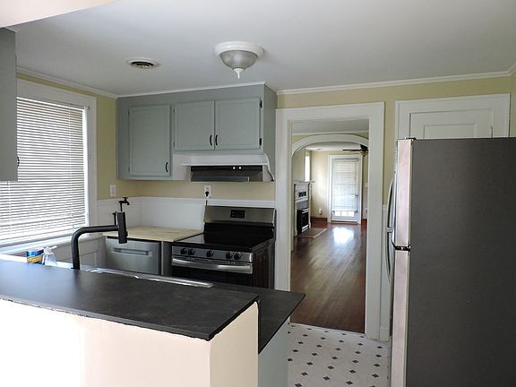5th image of 6858 Belroi Rd