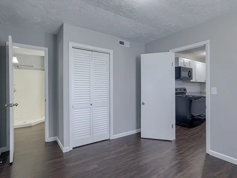 2233 S 20th St #2 — Photo 11