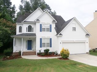 2002 Sassacus Ln, Apex, NC 27523