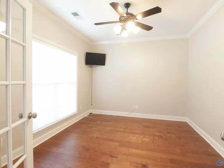 101 Mill Ridge Dr — Photo 16