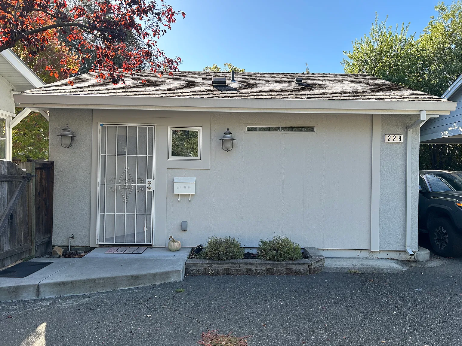1 bed, 350 sqft, $1,800 — Photo 1