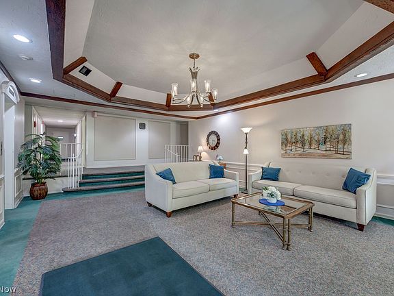 2nd image of 1931 King James Pkwy APT 323