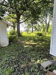Opportunity with Plenty of Potential in Cahokia! — Photo 4