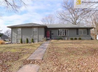 4320 S Greenwich Ln, Independence, MO 64055