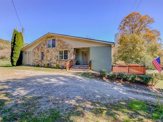 5147 Old Clear Creek Rd Hendersonville Nc 28792 Zillow