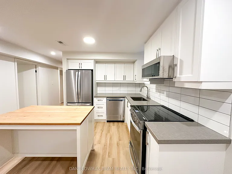 813 Groveland Ave #BASEMENT — Photo 6