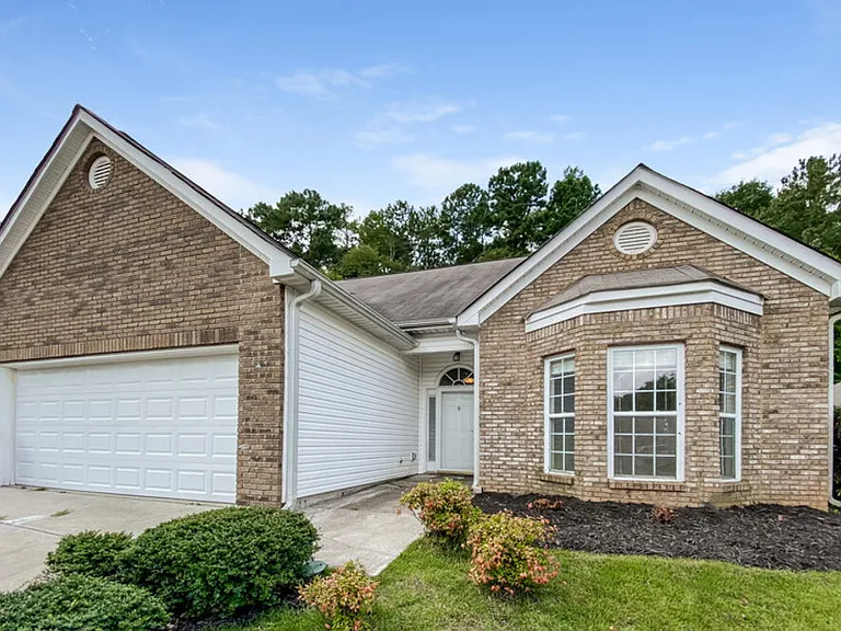 11 Harpers Farm Dr — Photo 3