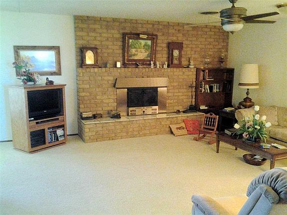 4th image of 1081 Curry Road H