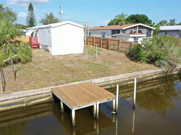 5824 Coventry Dr, Tampa, FL 33615