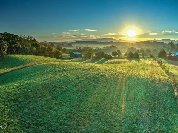 W Stagecoach Rd, Greeneville, TN 37743