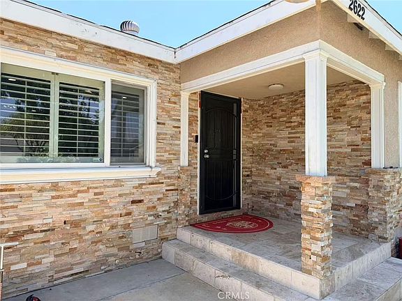 3rd image of 2622 La Presa Ave