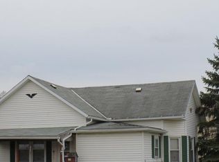 14 W Harrison St, Wapakoneta, OH 45895