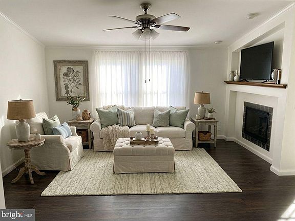 5th image of 12014 Hickory Ridge Ln SW