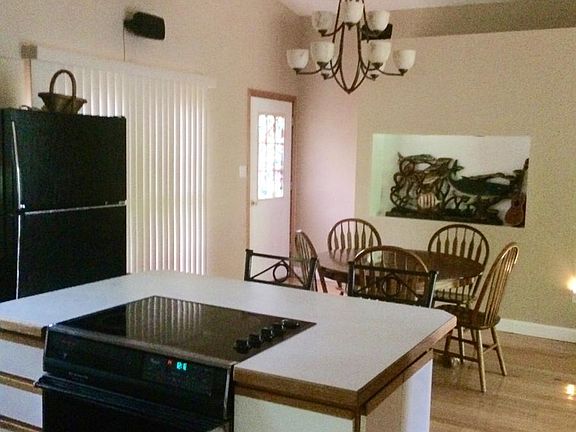 island cooking with great room