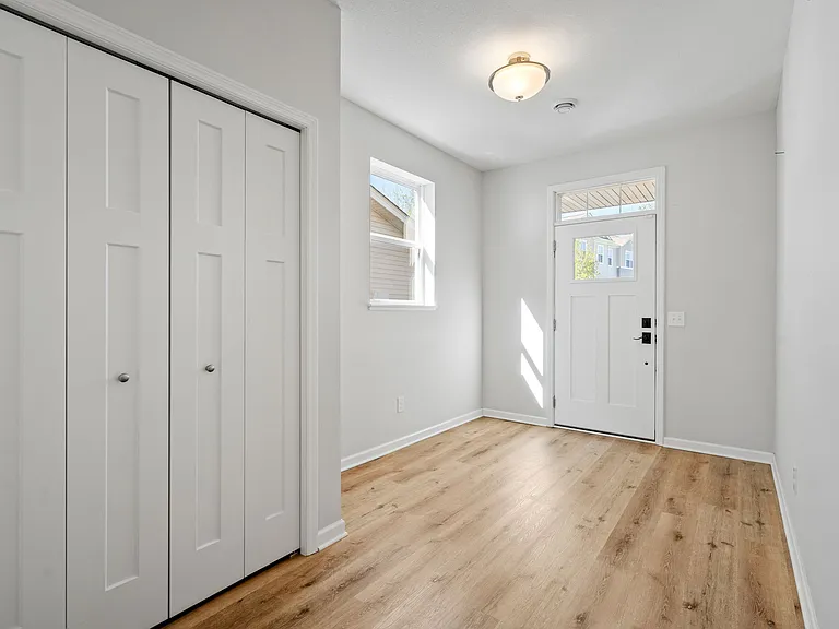4702 Cranesbill Rd — Photo 2