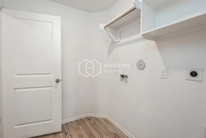 5104 Twin Summit Dr — Photo 14